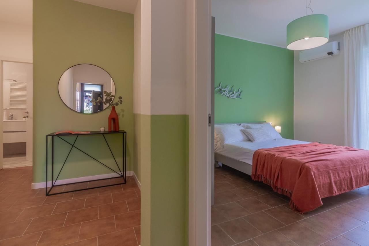 Ninfea Apartments By Wonderful Italy เลซเซโน ภายนอก รูปภาพ